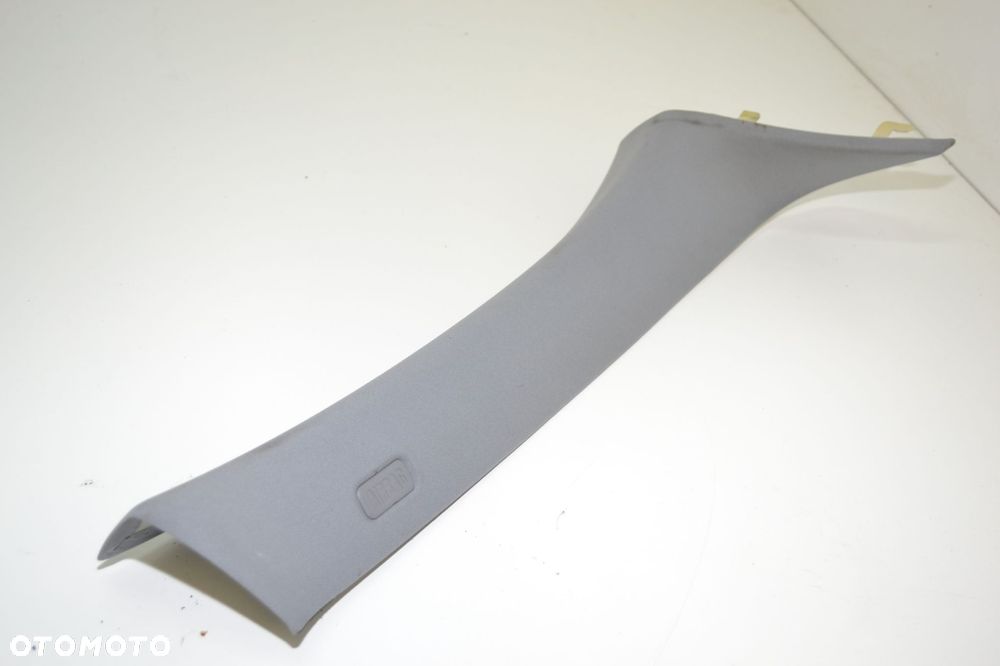 BMW E81 E82 Osłona Obudowa Słupka Prawa 6962390 TAPICERKA - 1