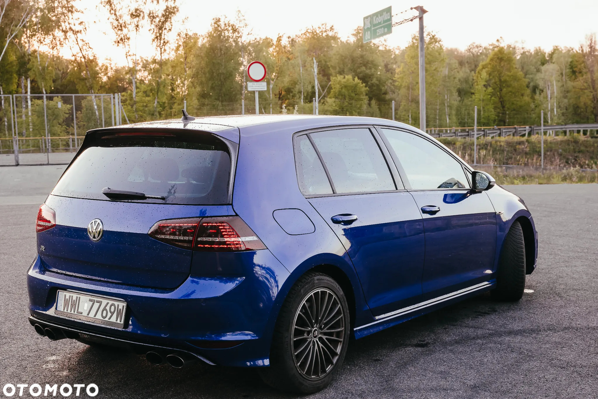 Volkswagen Golf VII 2.0 TSI BMT 4Mot R - 6