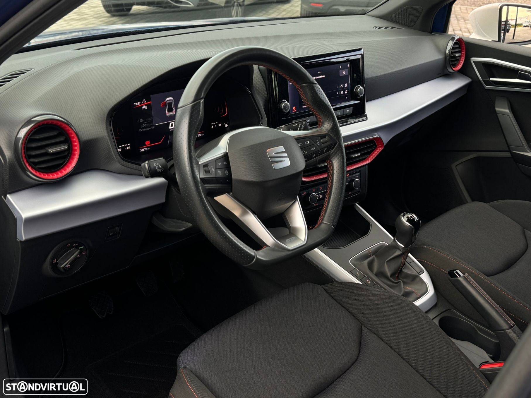 SEAT Arona 1.0 TSI FR - 16