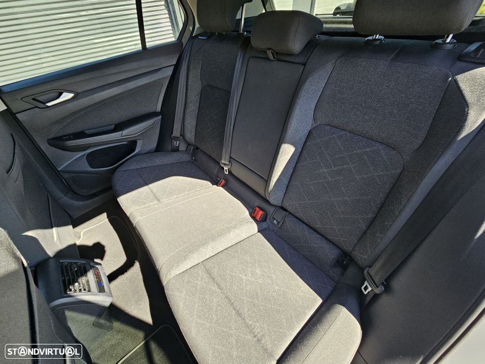 VW Golf 1.0 TSI Sportline - 20