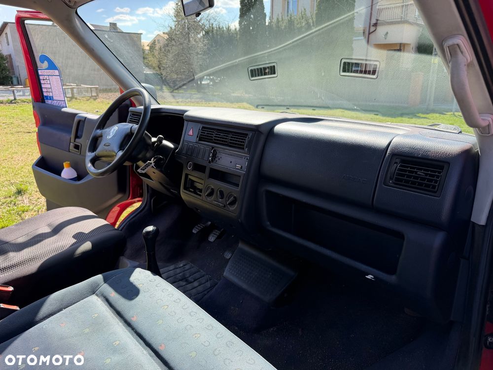 Volkswagen Caravelle Basis / CL - 12