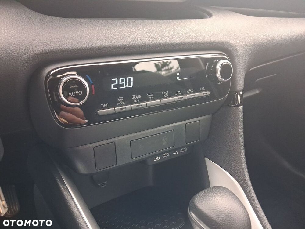 Toyota Yaris - 29