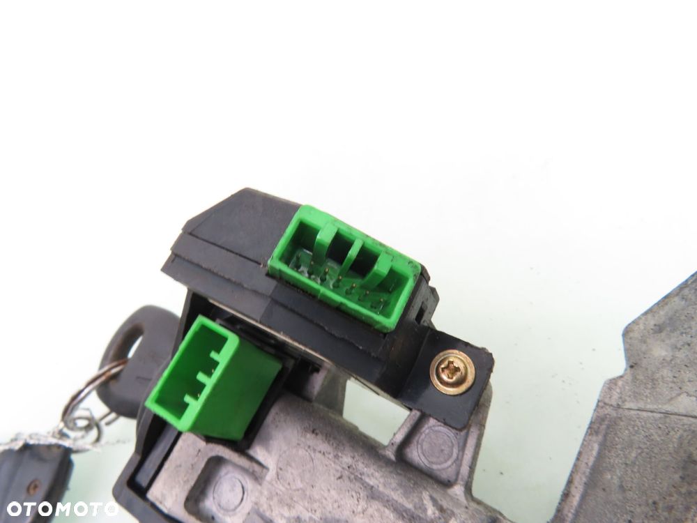 STACYJKA HONDA CIVIC VII - 4