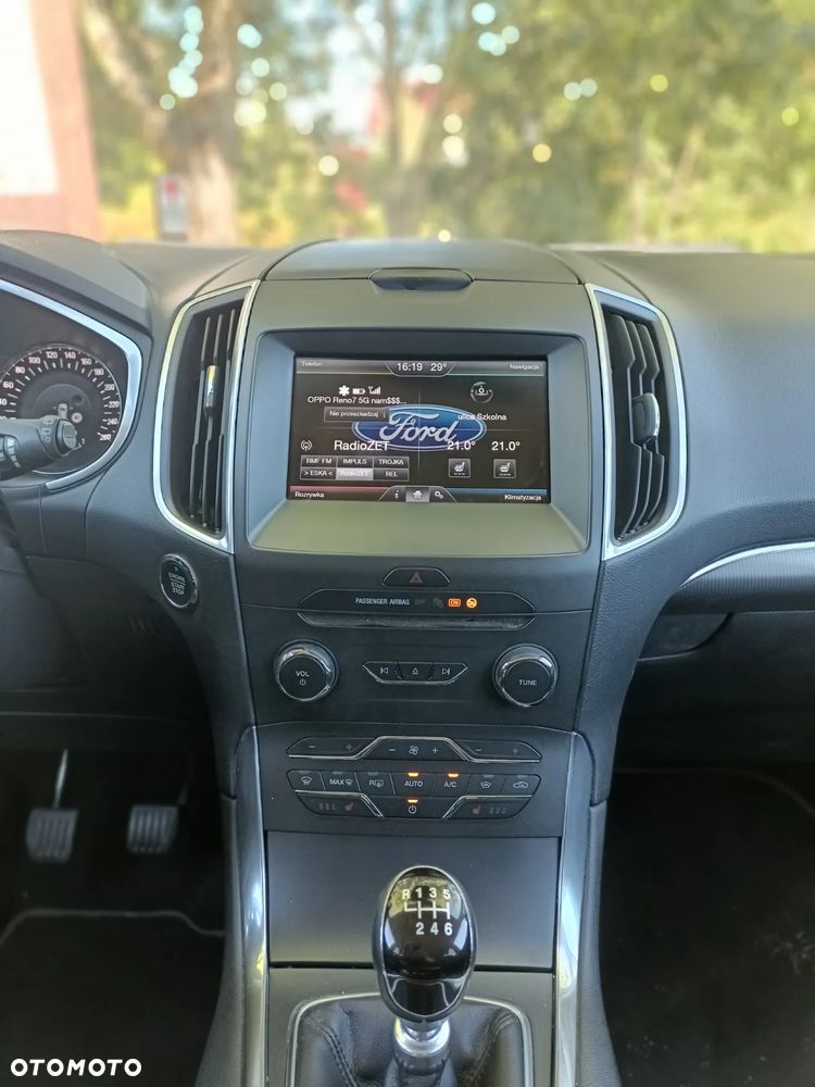 Ford S-Max - 9