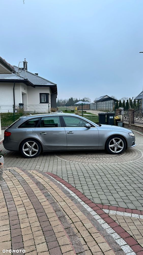 Audi A4 Avant 2.0 TDI DPF Attraction - 5