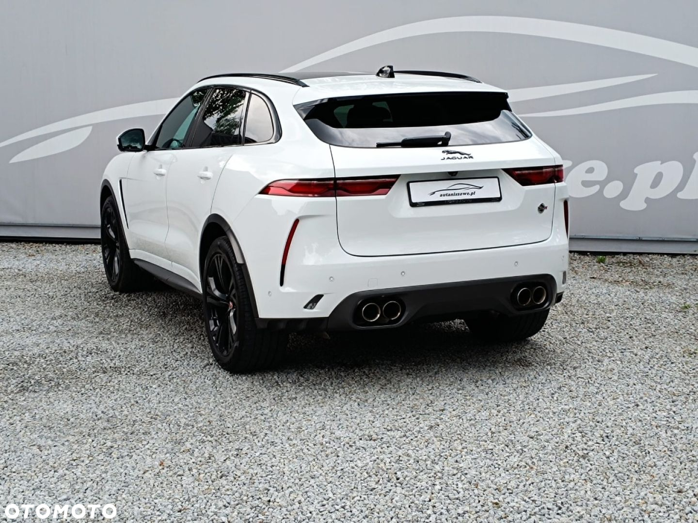 Jaguar F-Pace 5.0 V8 P550 AWD SVR - 22