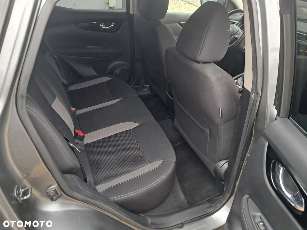 Nissan Qashqai - 12