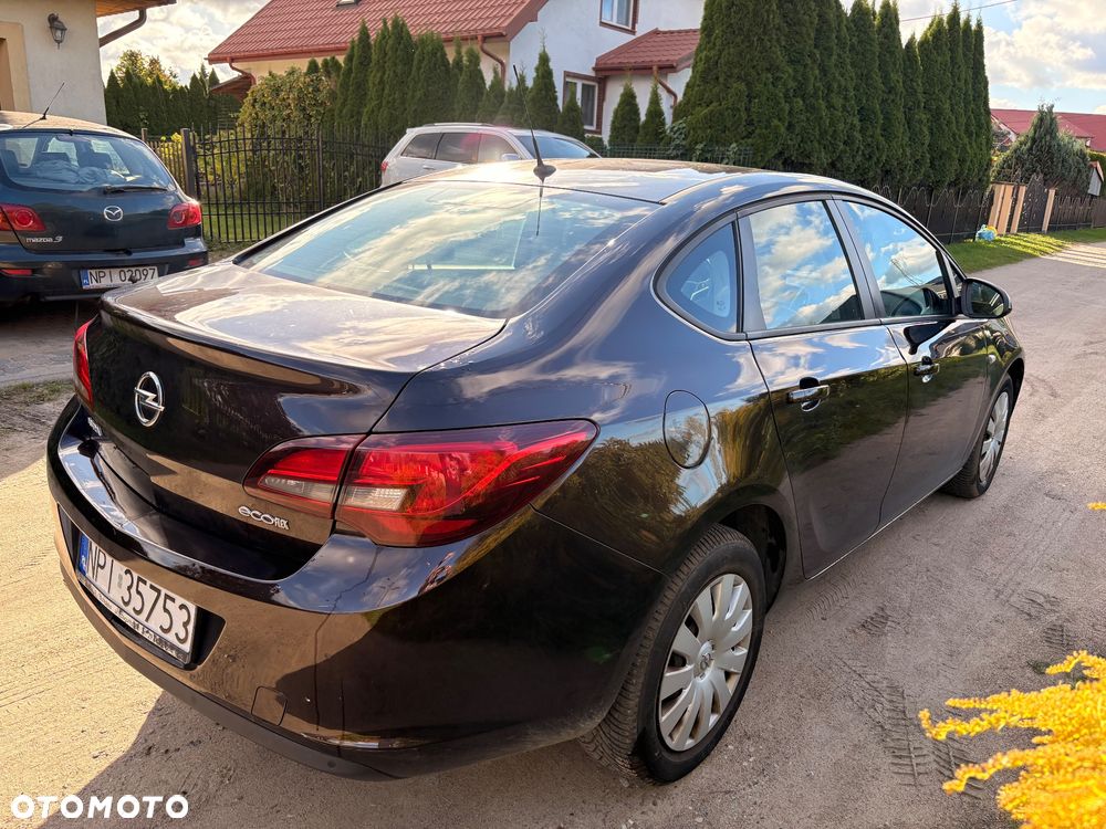 Opel Astra 1.4 T Active EU6 - 3