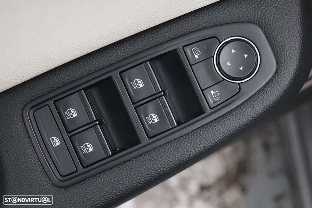 Renault Clio 1.0 TCe Techno - 22