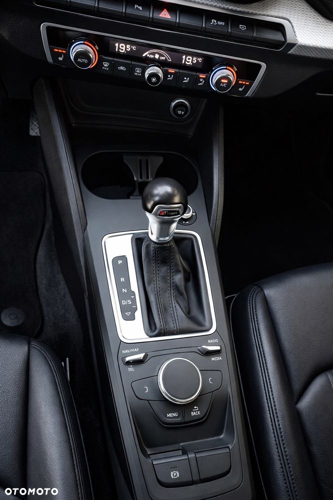 Audi Q2 35 TDI S tronic sport - 9