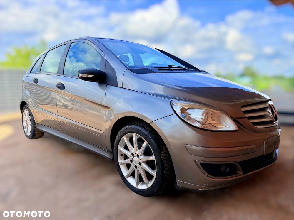 Mercedes-Benz Klasa B 180 CDI Special Edition - 1