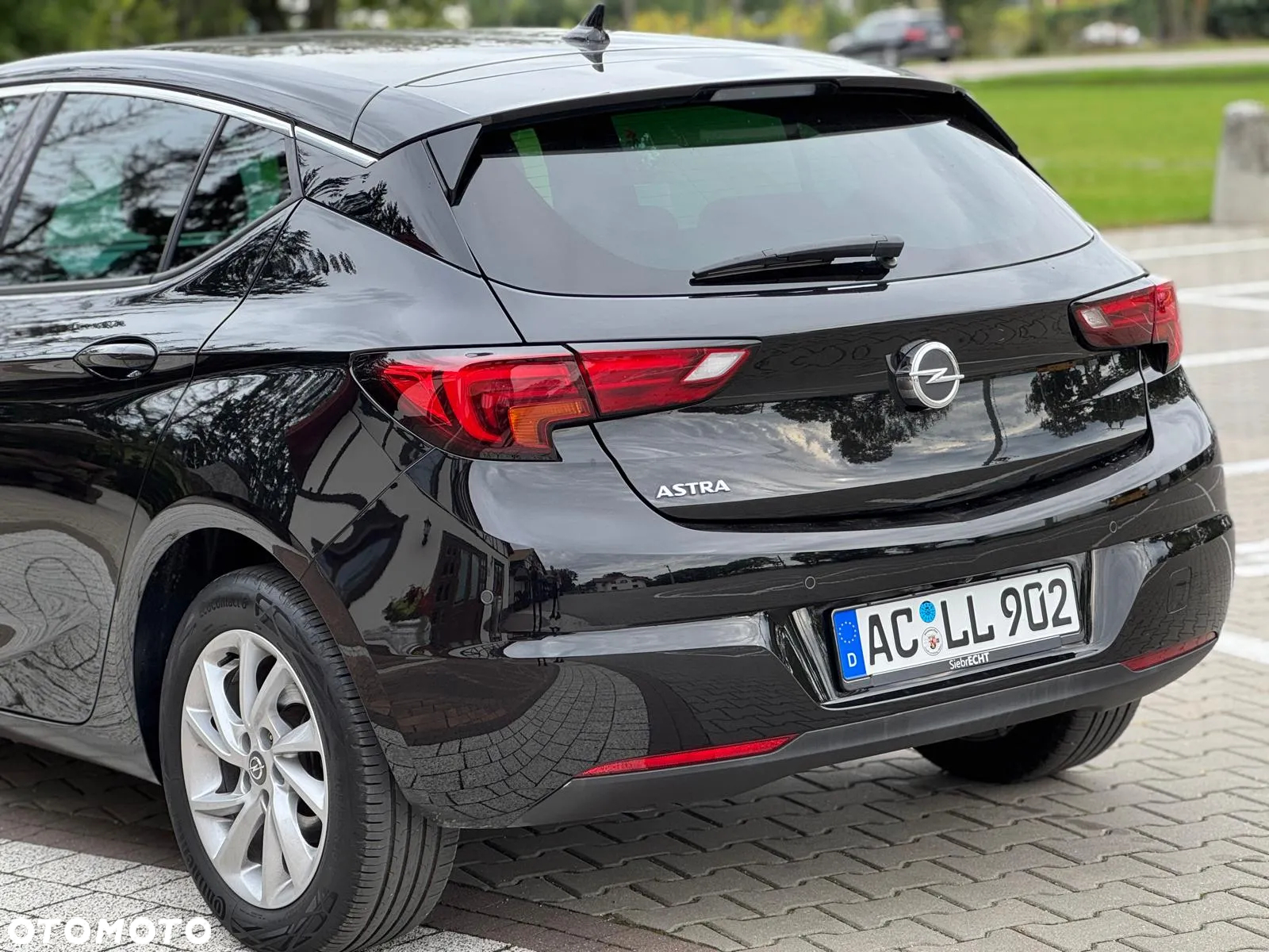 Opel Astra 1.2 Turbo Start/Stop Edition - 17