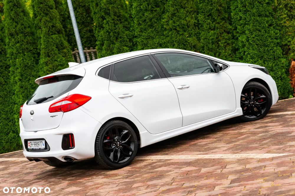 Kia Ceed 1.6 T-GDI GT-Track - 16