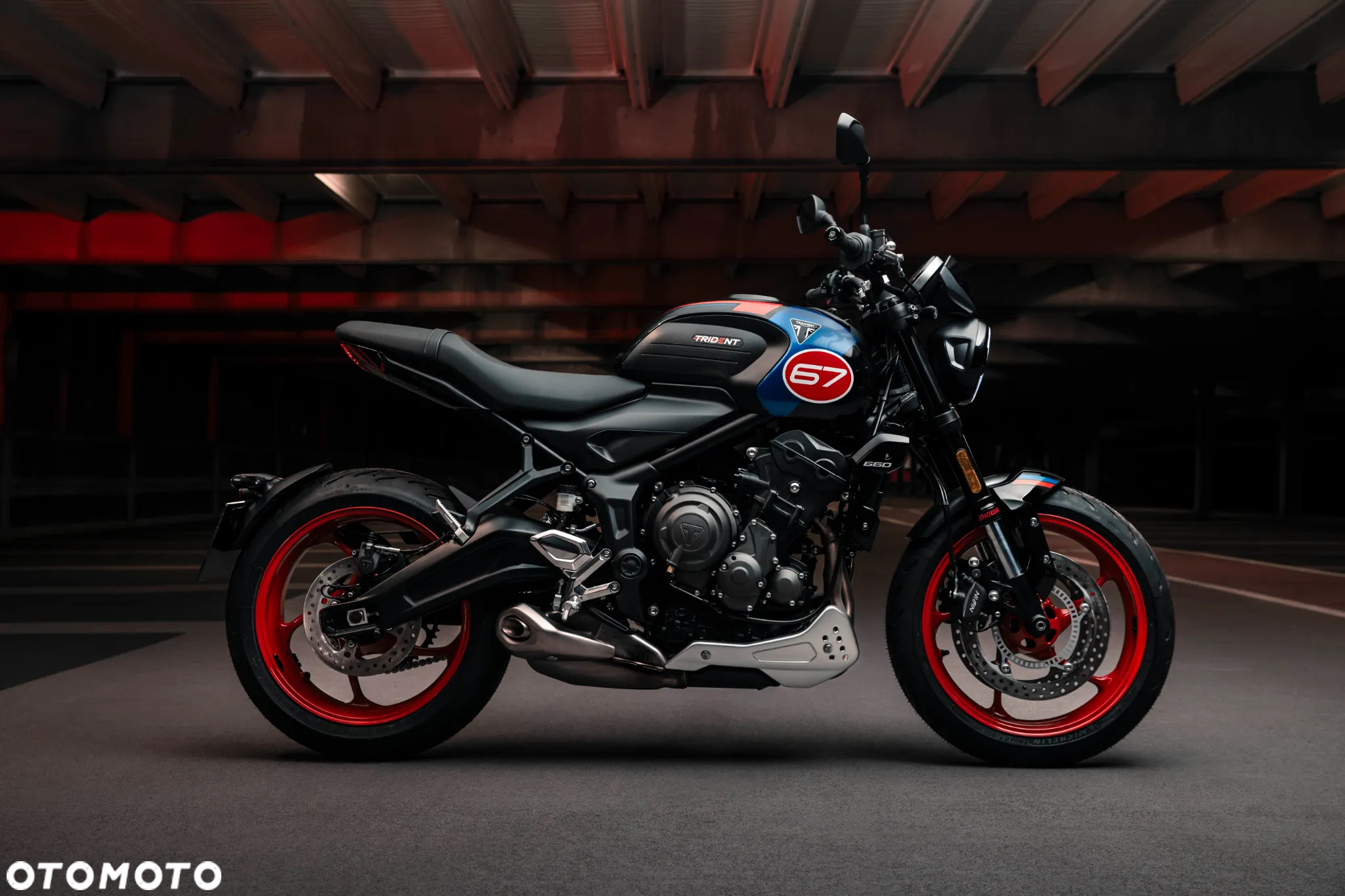 Triumph Trident - 3