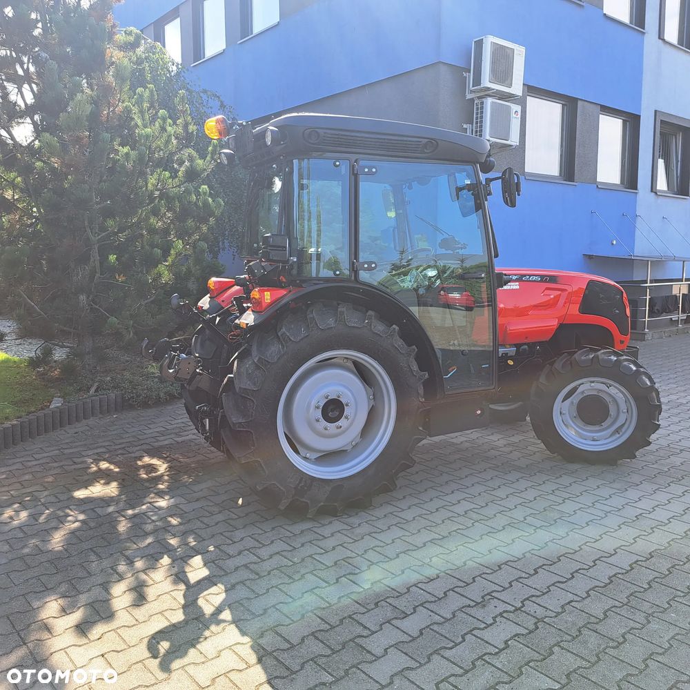 ANTONIO CARRARO AF 2.85N silnik FPT Iveco Kabina 126 cm szerokości Koła 280/70R20 - 380/70R28 - 12