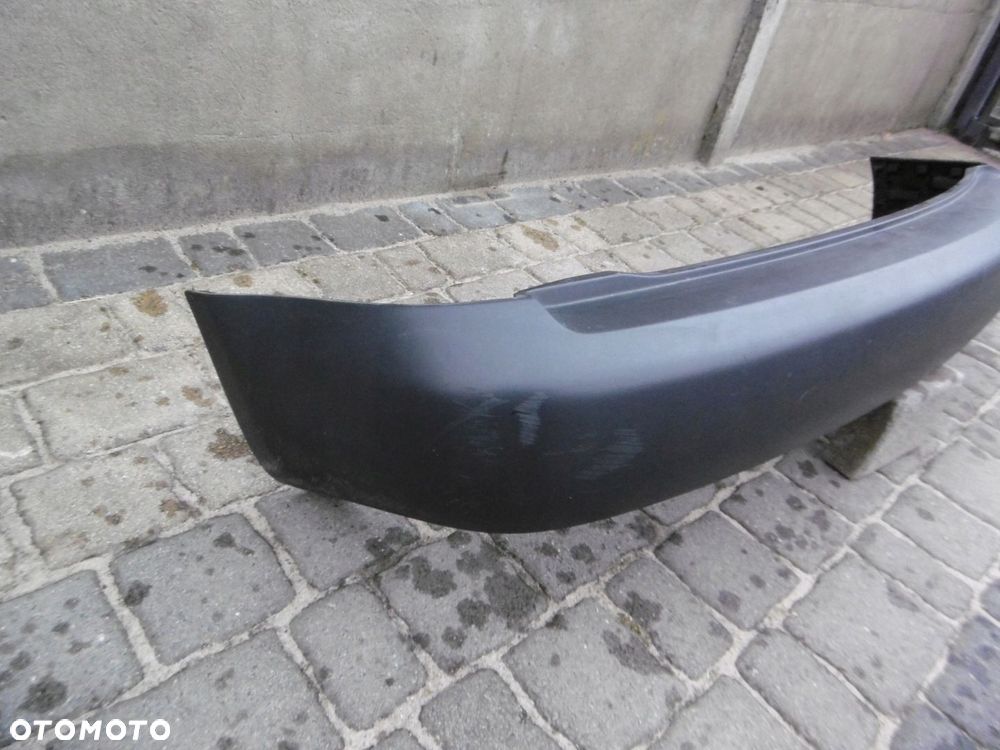 VW CADDY 2K0 - zderzak tylny - 2