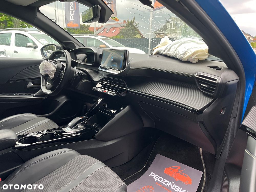 Peugeot 208 PureTech 100 EAT8 GT Pack - 10