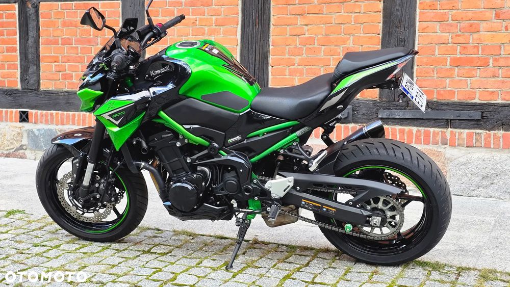 Kawasaki Z 900 - 10