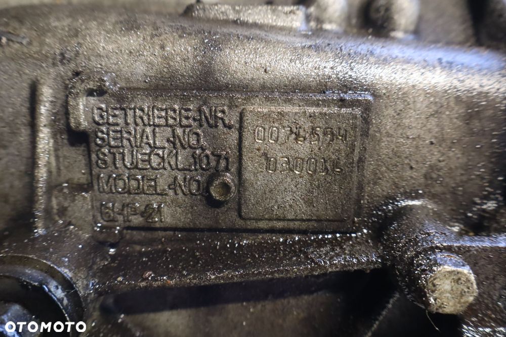 SKRZYNIA BIEGÓW AUTOMAT  BMW 1 120D E87 2.0D - 9