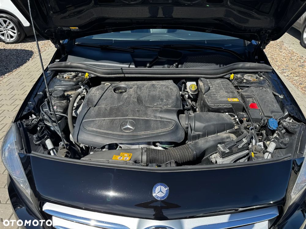 Mercedes-Benz Klasa A 180 (BlueEFFICIENCY) - 33