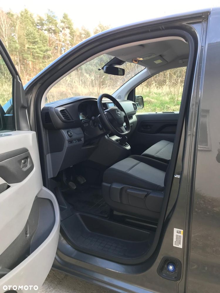 Opel Vivaro - 9