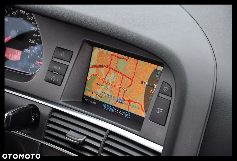 Audi A6 Limousine 2.4 - 34