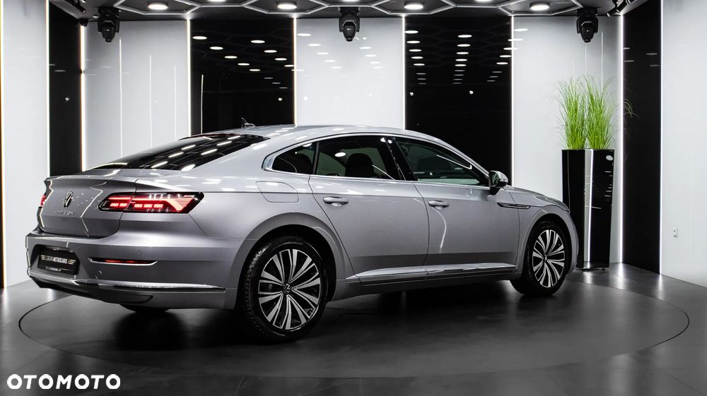 Volkswagen Arteon 2.0 TDI Elegance DSG - 8