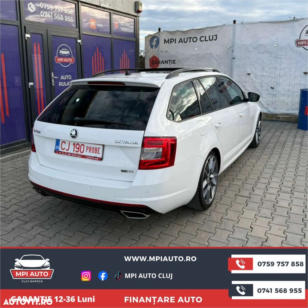 Skoda Octavia Combi 2.0 TDI (Green tec) DSG RS - 2