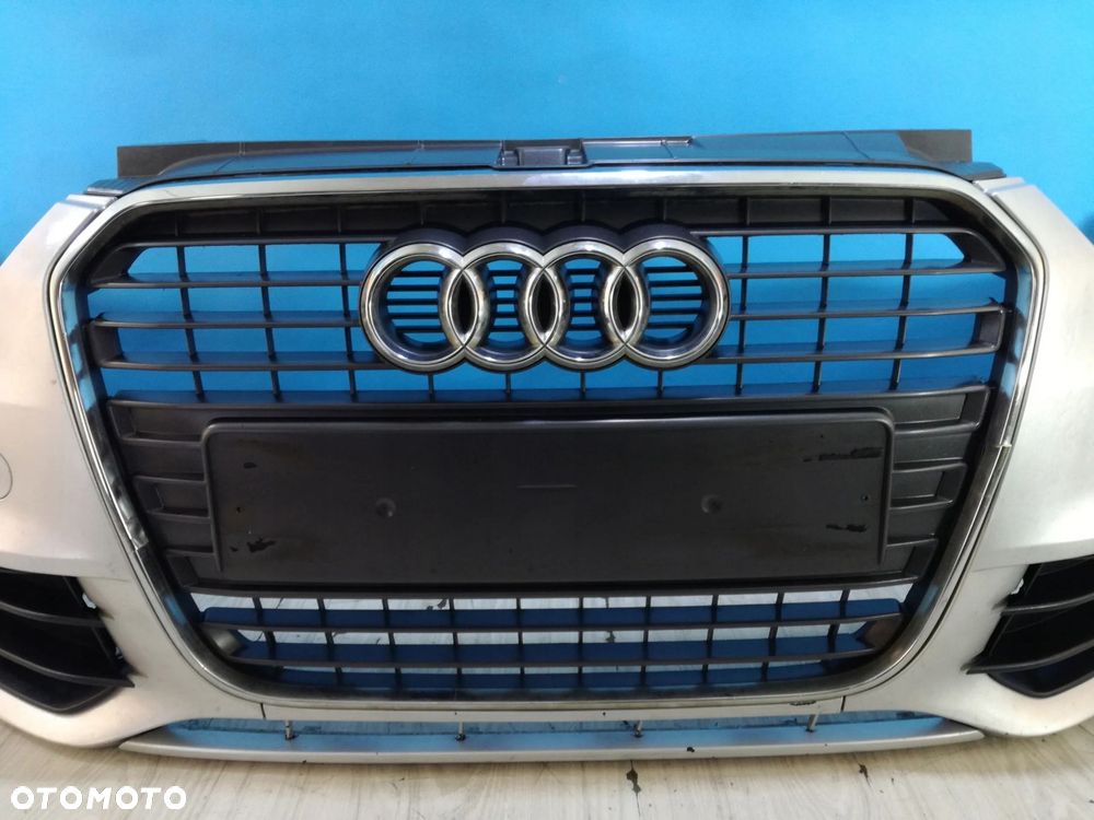 Audi A1 8X zderzak grill przód przedni 10/15 - 4