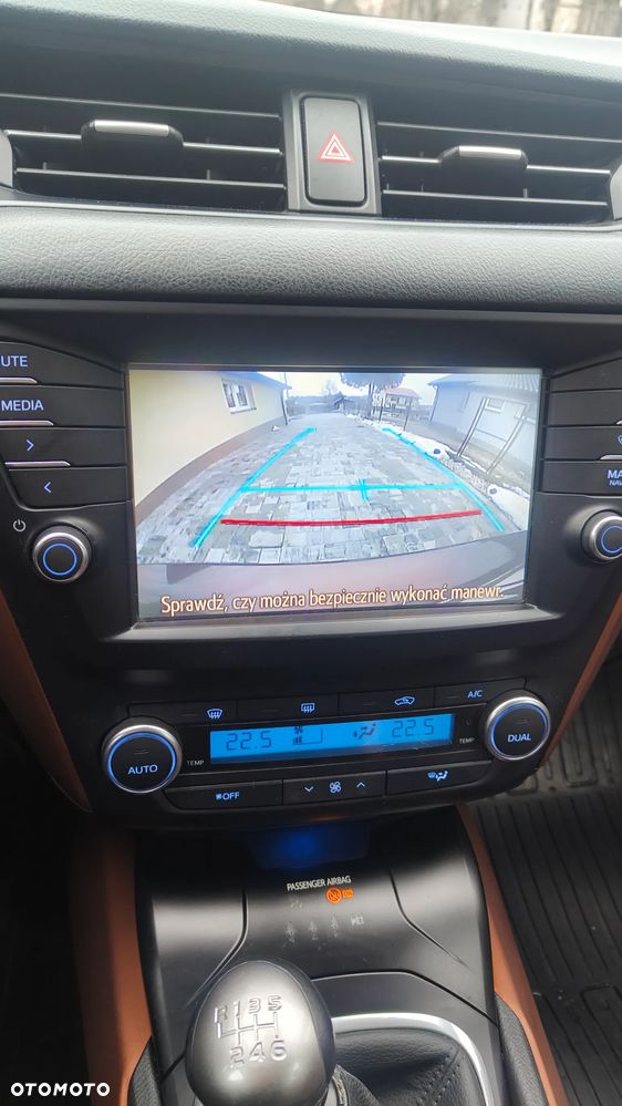 Toyota Avensis 1.8 Selection - 12