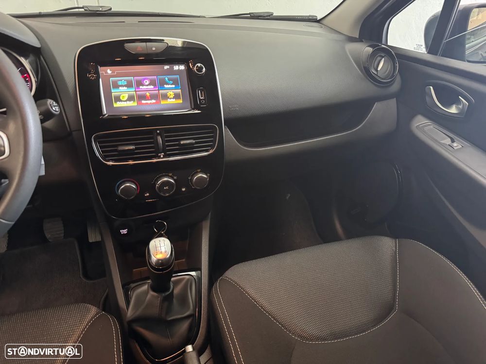 Renault Clio TCe 90 Luxe - 14