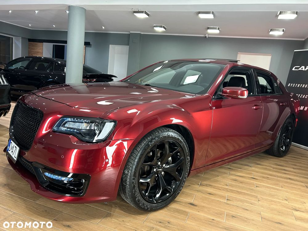 Chrysler 300s - 17
