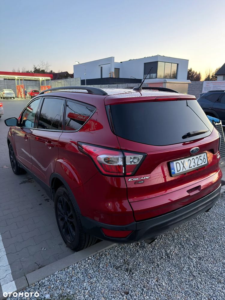 Ford Escape - 4