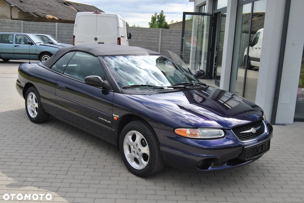 Chrysler Stratus - 3