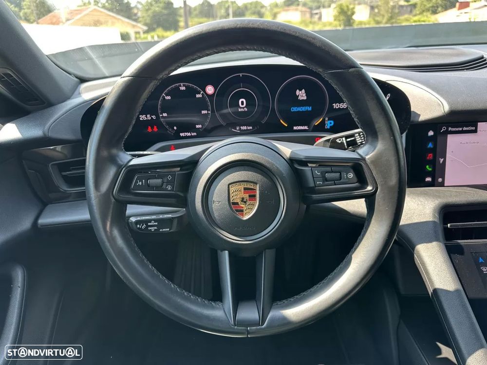 Porsche Taycan Standard - 44