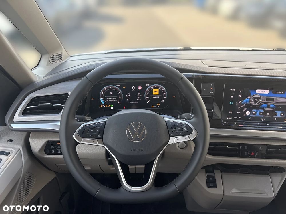 Volkswagen Multivan - 12