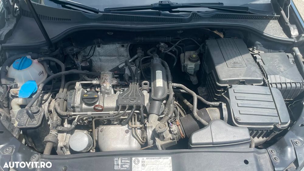 Volkswagen Golf - 17