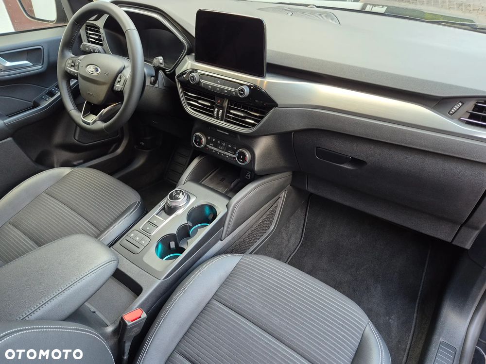 Ford Kuga 2.5 FHEV FWD Titanium X - 12