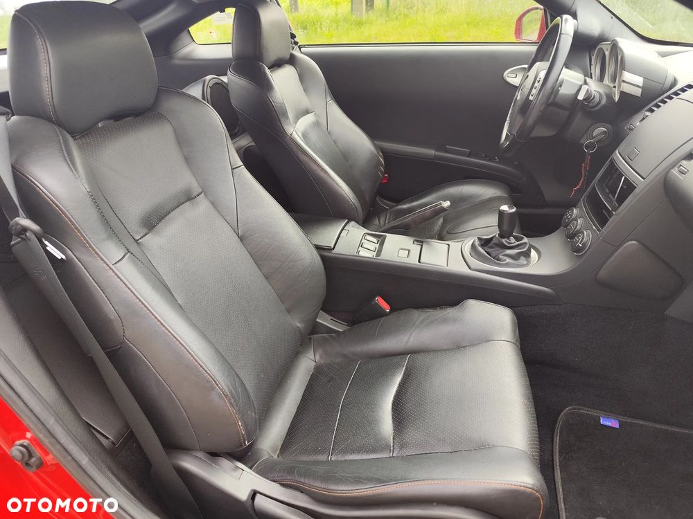 Nissan 350 Z Premium Pack - 12