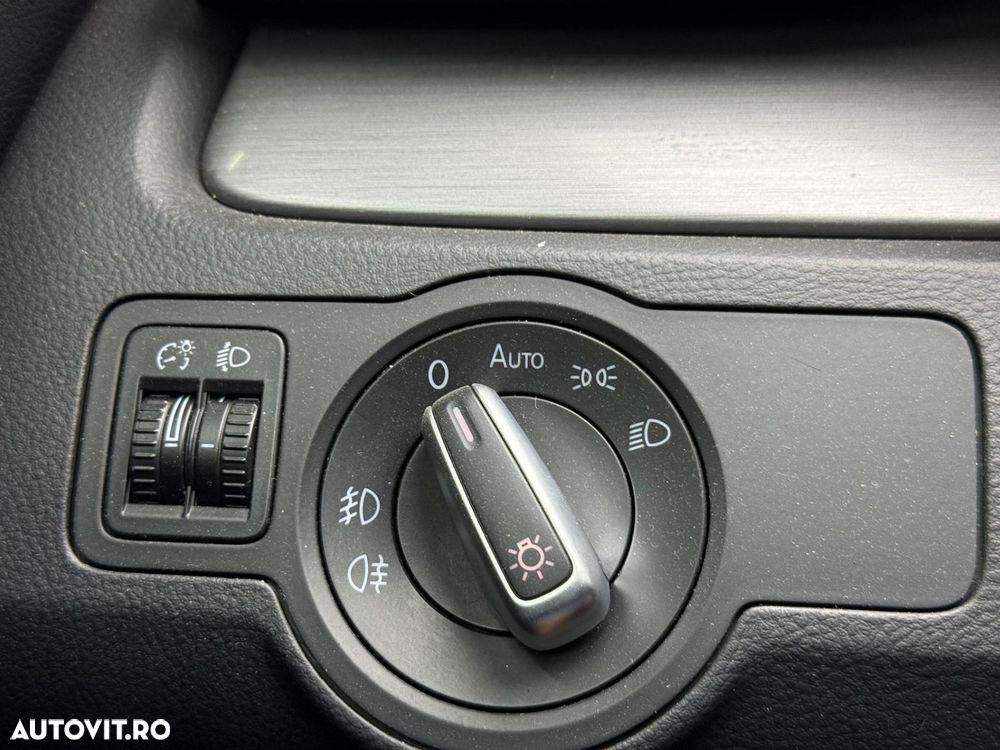Volkswagen Passat 2.0 TDI DSG BlueMotion Technology Highline - 13