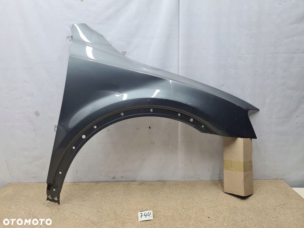 BŁOTNIK PRAWY PRZÓD PRZEDNI AUDI Q3 2011-2018 - 1