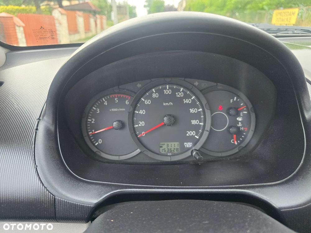 Mitsubishi L200 2.5 DID SC Inform 3os - 27