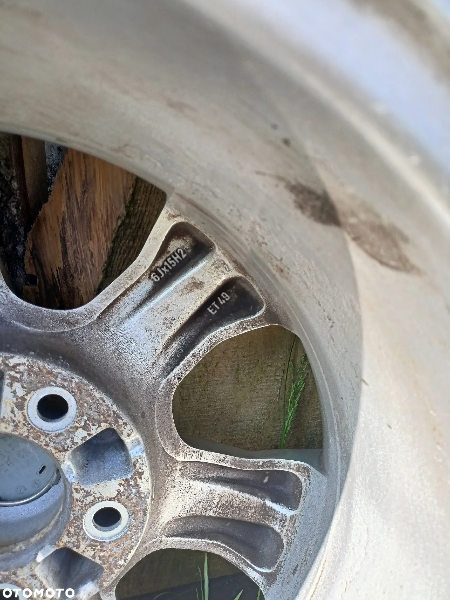 Sprzedam felgi aluminiowe (Opel Vectra B) - 6Jx15H2 / ET49) ) - 3