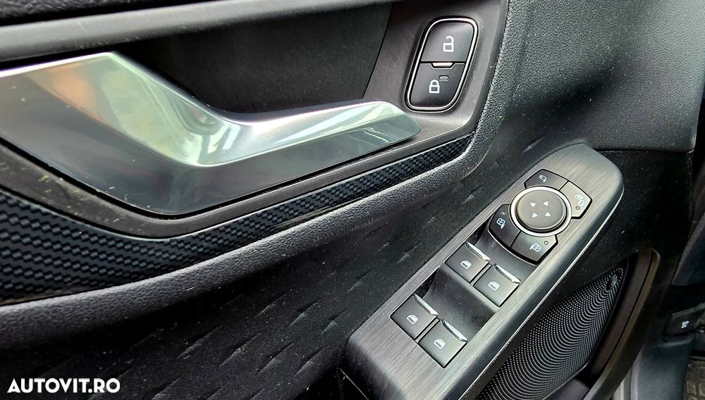 Ford Kuga 2.0 EcoBlue A8 AWD ST Line X - 24