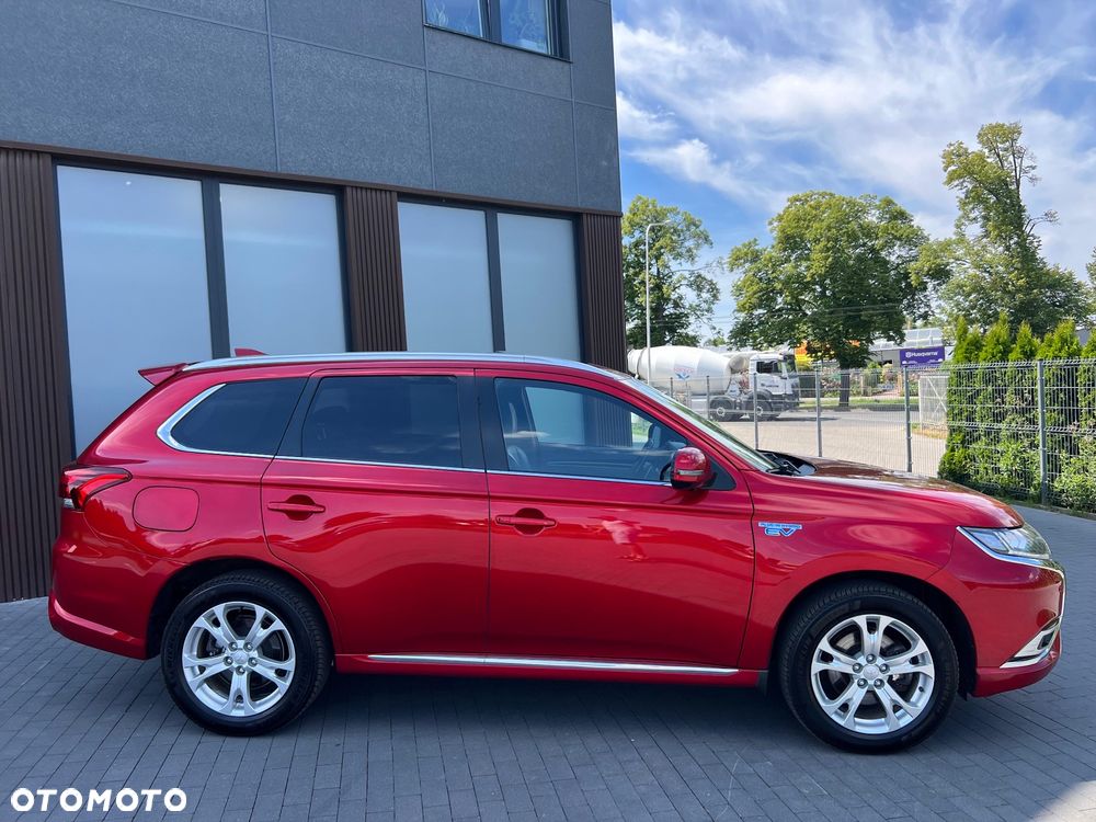 Mitsubishi Outlander 2.4 4WD Diamant - 5