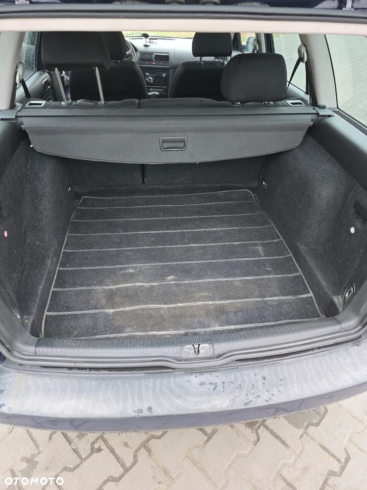 Volkswagen Golf - 14