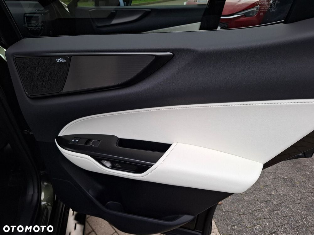 Lexus NX 350h F Sport AWD - 22