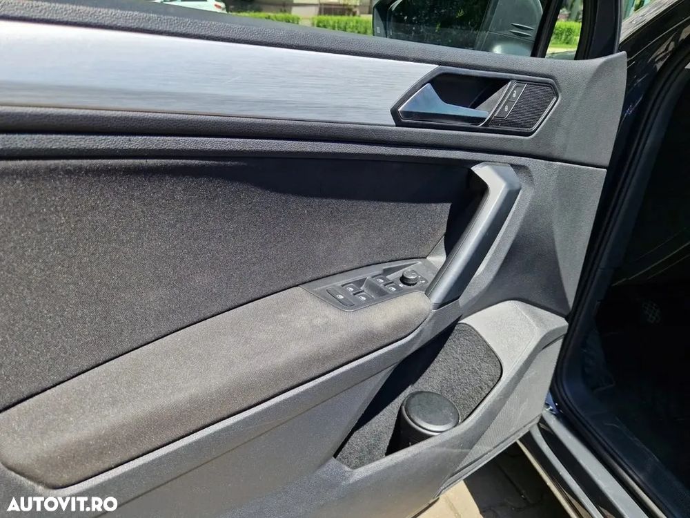 Volkswagen Tiguan - 14