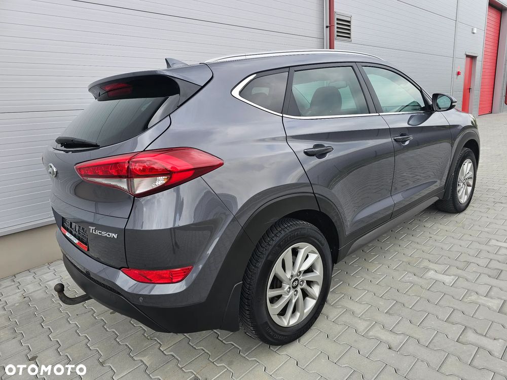Hyundai Tucson blue 1.6 GDi 2WD Navi - 12
