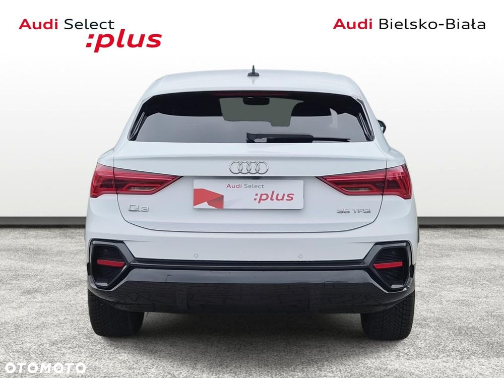 Audi Q3 Sportback - 5